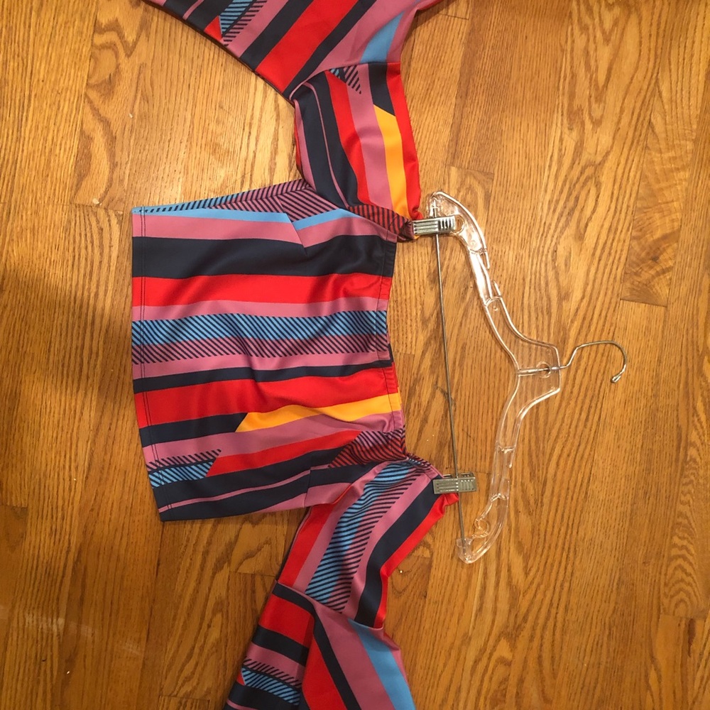 Multi Color Crop Top - Picture 4 of 4